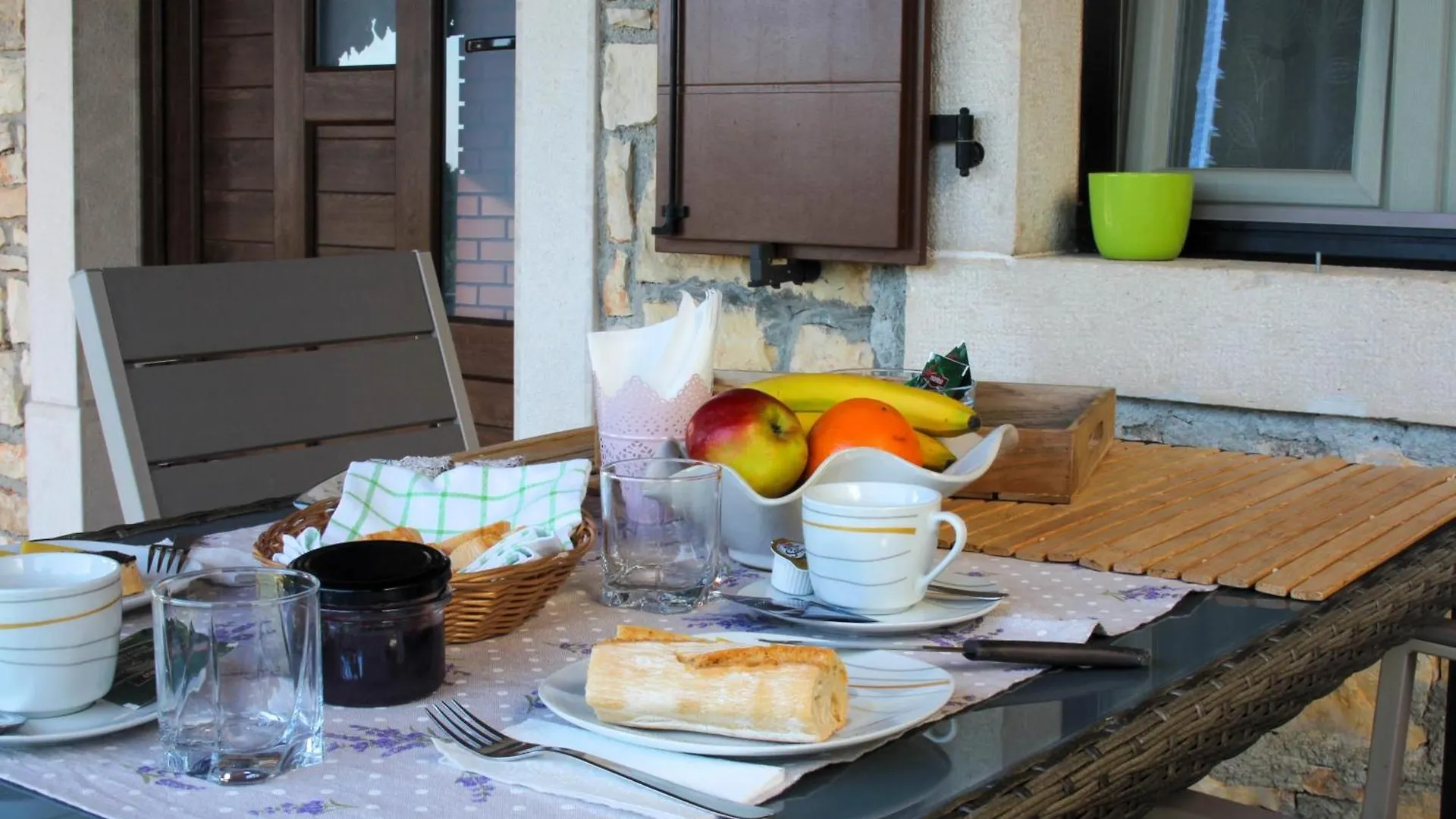 Holiday Home Zora Višnjan