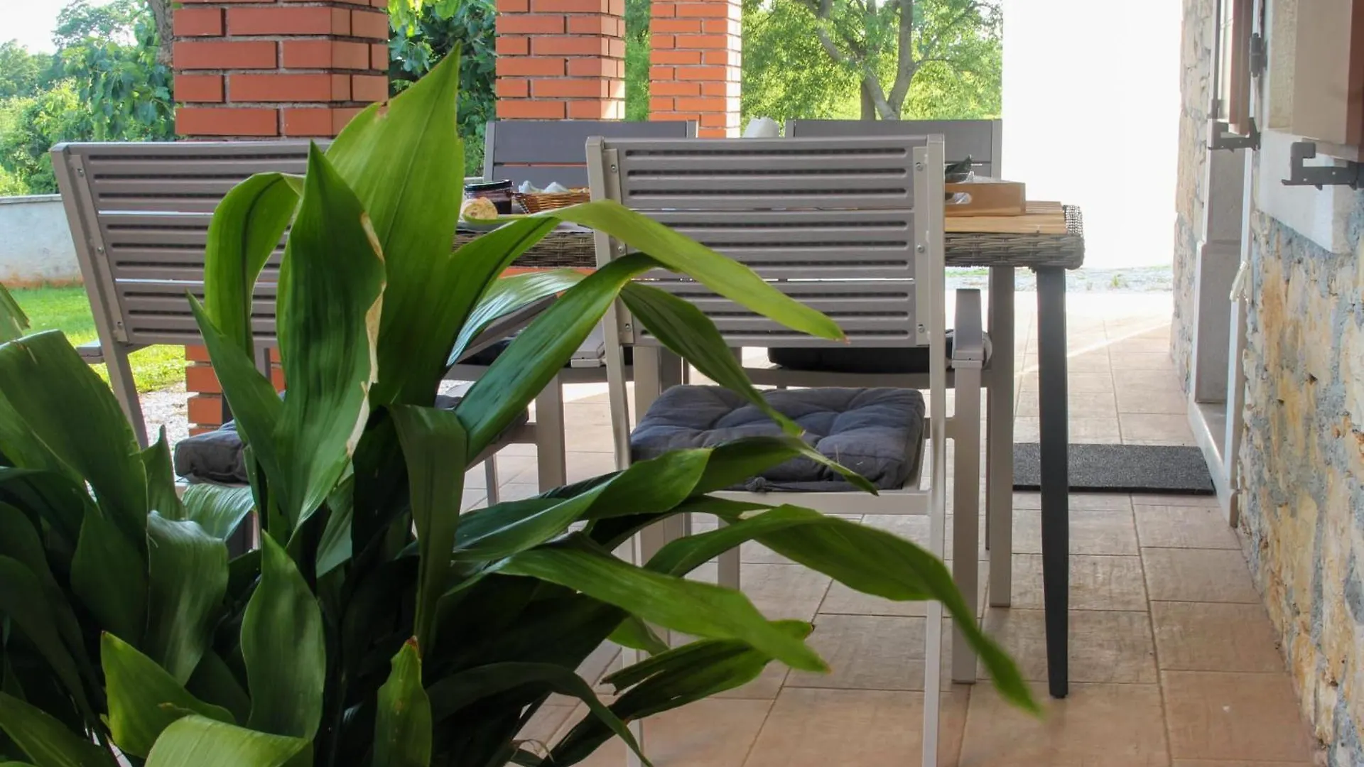 Holiday Home Zora Višnjan