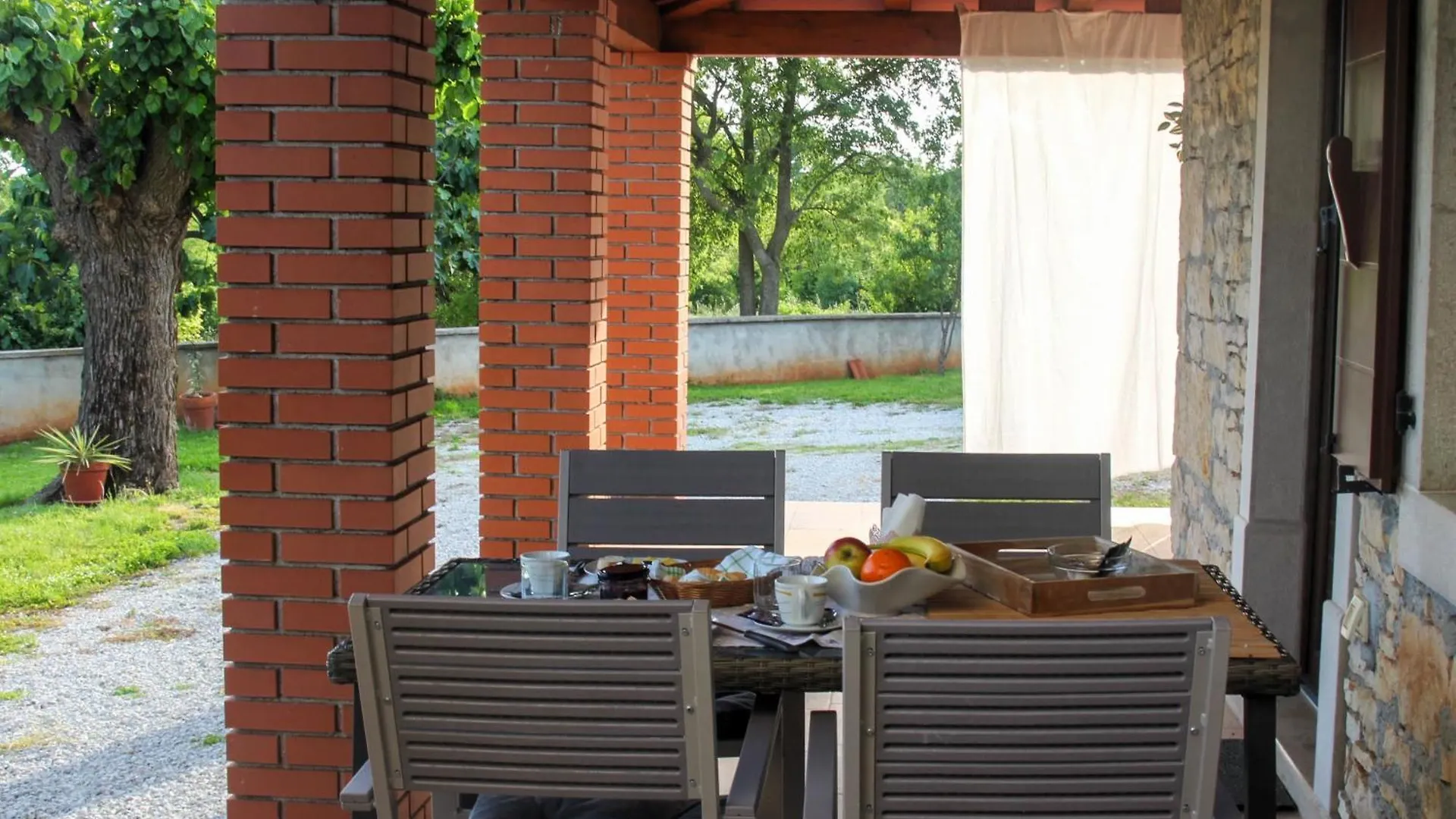 Holiday Home Zora Višnjan